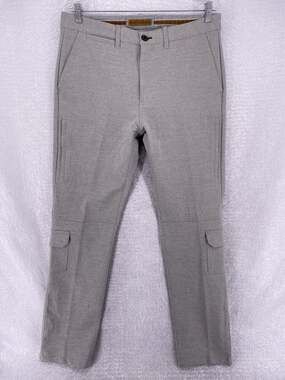 Nifty Genius Men’s Size 33 Soft Gray Straight Leg Cargo Pants
